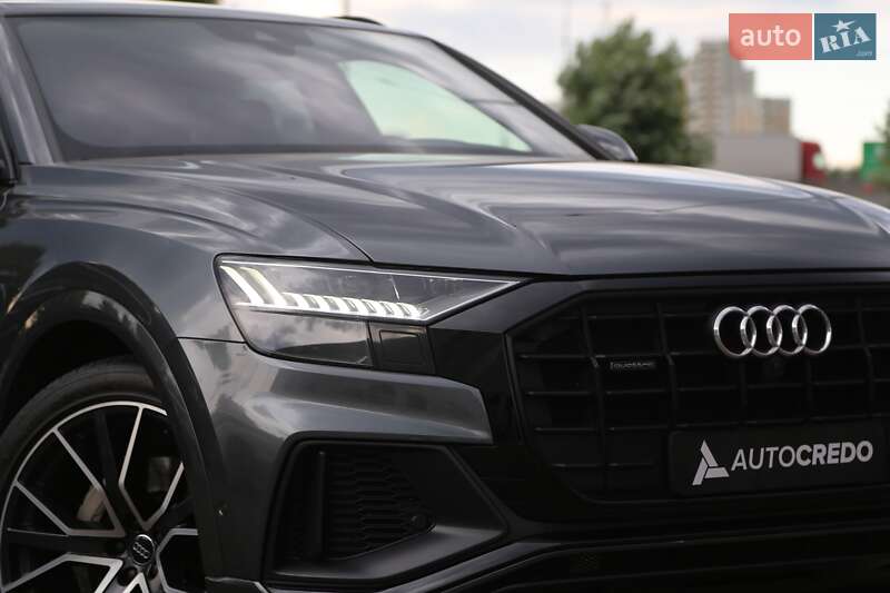 Внедорожник / Кроссовер Audi Q8 2018 в Киеве