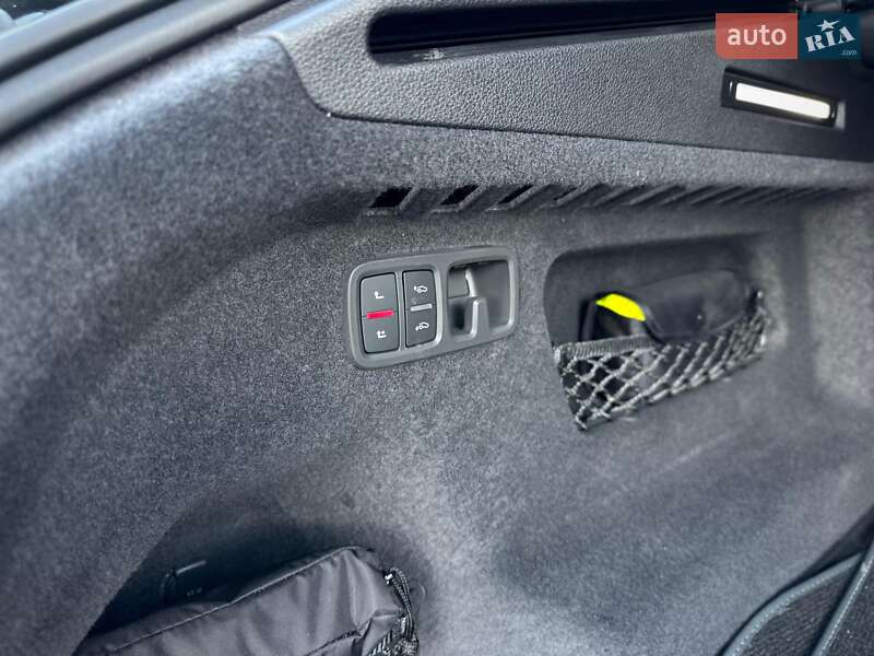 Внедорожник / Кроссовер Audi Q8 2024 в Киеве фото 35 Внедорожник / Кроссовер Audi Q8 2024 в Киеве