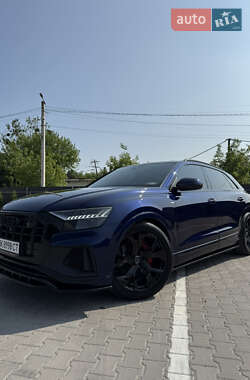 Внедорожник / Кроссовер Audi Q8 2019 в Ровно