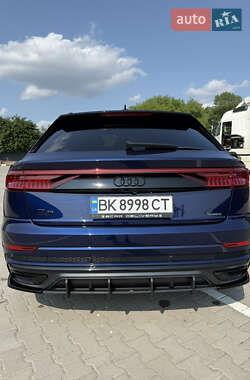 Внедорожник / Кроссовер Audi Q8 2019 в 