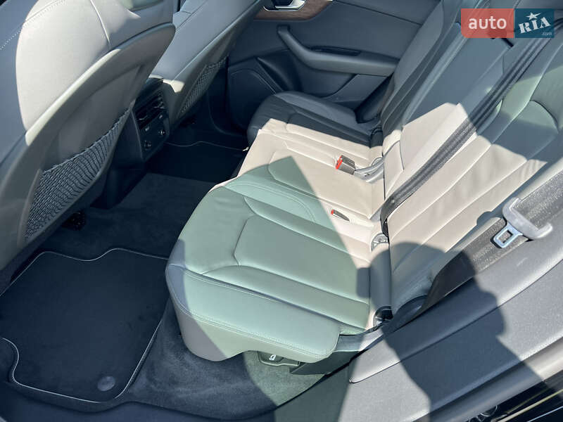 Внедорожник / Кроссовер Audi Q8 2018 в Львове