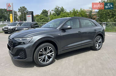 Внедорожник / Кроссовер Audi Q8 2025 в 
