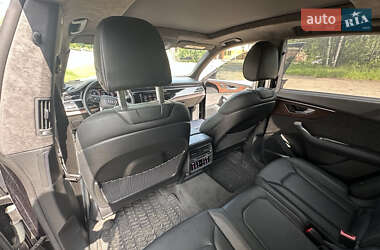 Внедорожник / Кроссовер Audi Q8 2018 в 