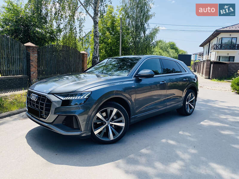 Audi Q8 2019