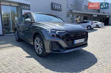 Внедорожник / Кроссовер Audi Q8 2025 в 