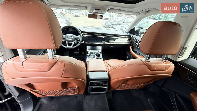 Внедорожник / Кроссовер Audi Q8 2019 в Киеве