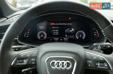 Внедорожник / Кроссовер Audi Q8 2018 в 