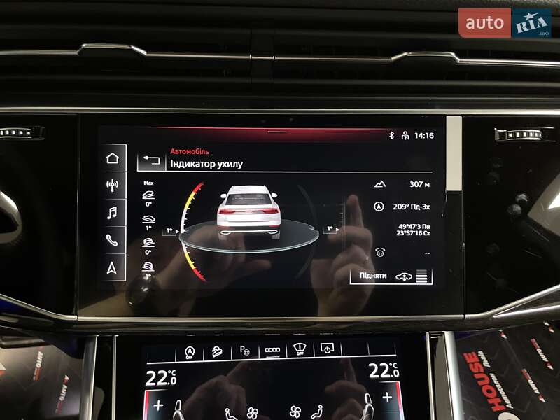 Позашляховик / Кросовер Audi Q8 2024 в Львові