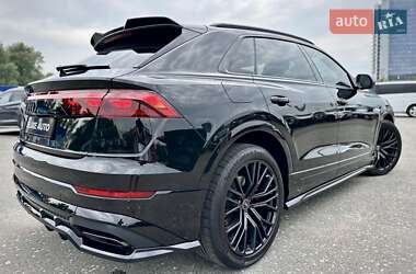 Внедорожник / Кроссовер Audi Q8 2024 в 