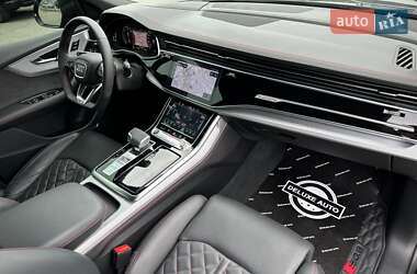 Внедорожник / Кроссовер Audi Q8 2024 в 