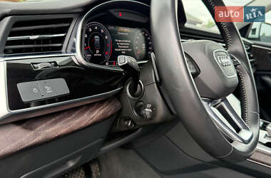 Внедорожник / Кроссовер Audi Q8 2020 в 
