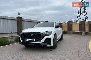 Внедорожник / Кроссовер Audi Q8 2023 в 