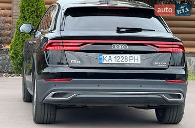 Внедорожник / Кроссовер Audi Q8 2019 в 