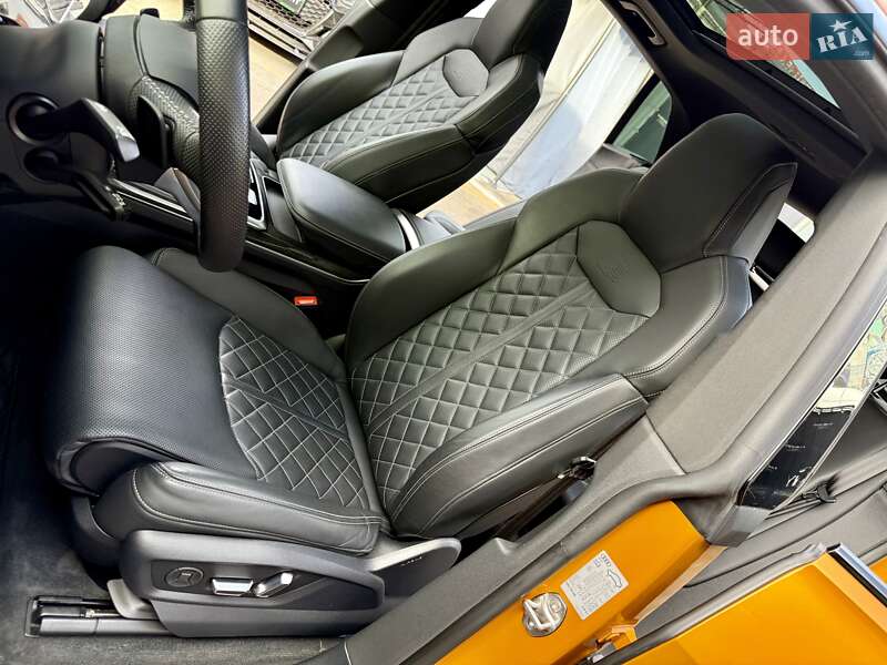 Внедорожник / Кроссовер Audi Q8 2018 в Киеве