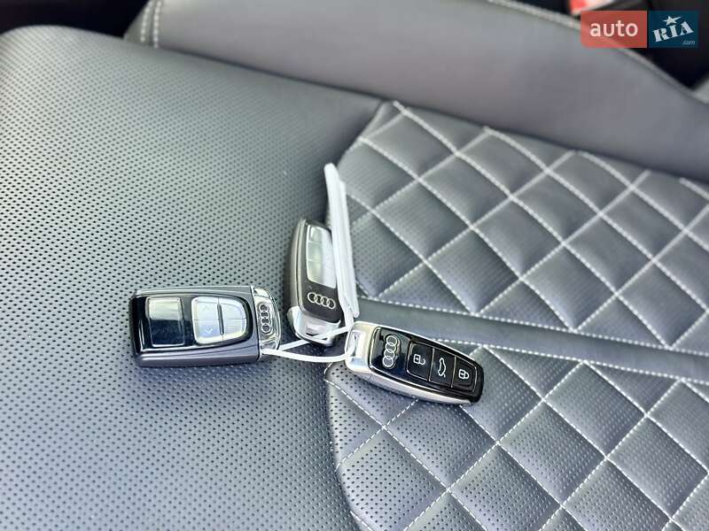 Внедорожник / Кроссовер Audi Q8 2018 в Киеве