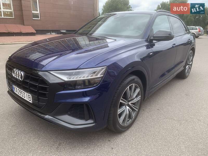 Внедорожник / Кроссовер Audi Q8 2019 в Киеве
