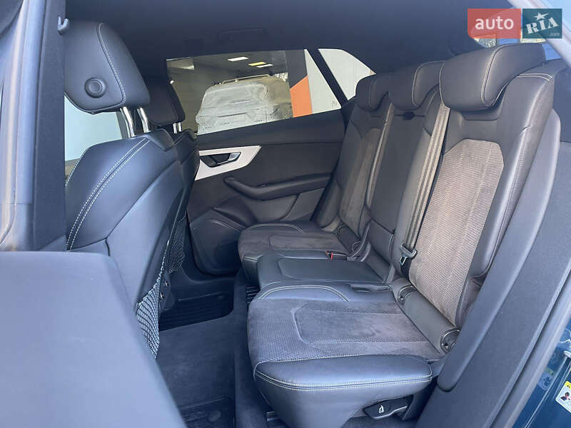 Позашляховик / Кросовер Audi Q8 2019 в Одесі