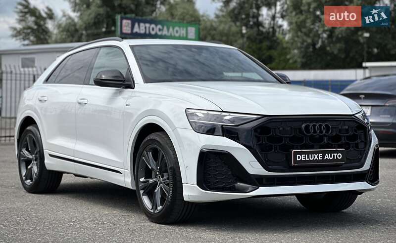 Позашляховик / Кросовер Audi Q8 2025 в Києві