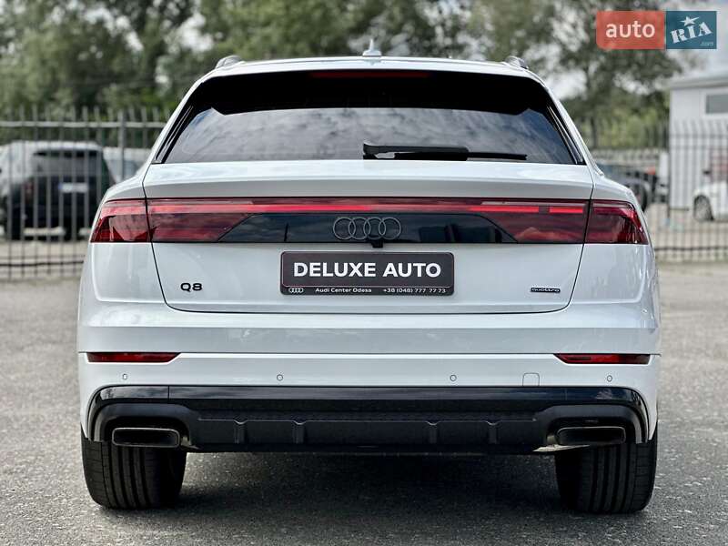 Позашляховик / Кросовер Audi Q8 2025 в Києві