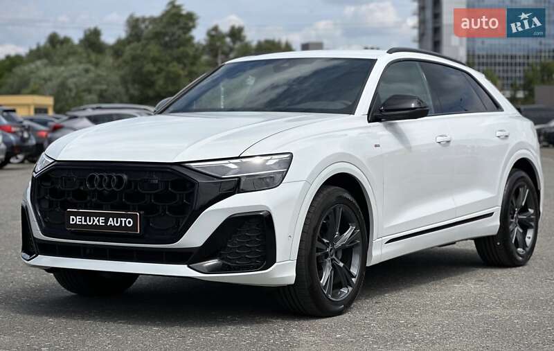 Позашляховик / Кросовер Audi Q8 2025 в Києві