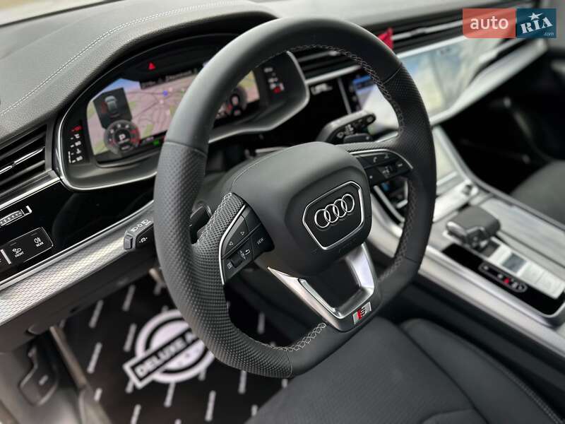 Позашляховик / Кросовер Audi Q8 2025 в Києві