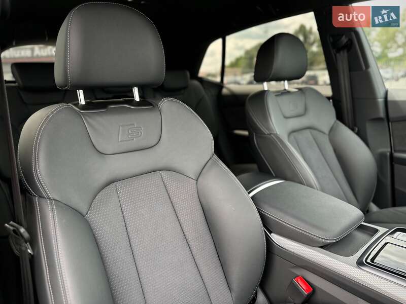 Позашляховик / Кросовер Audi Q8 2025 в Києві