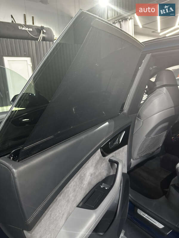 Внедорожник / Кроссовер Audi Q8 2022 в Броварах