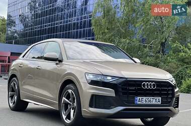 Внедорожник / Кроссовер Audi Q8 2018 в 