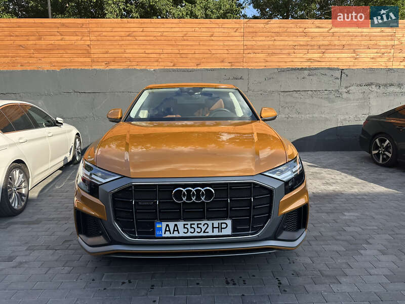 Внедорожник / Кроссовер Audi Q8 2019 в Киеве