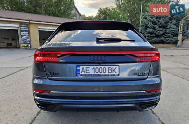 Внедорожник / Кроссовер Audi Q8 2020 в 