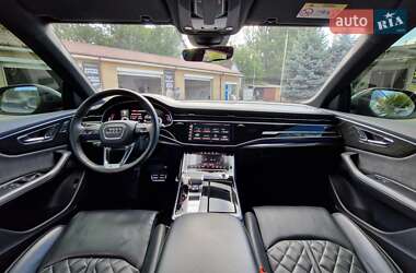Внедорожник / Кроссовер Audi Q8 2020 в 