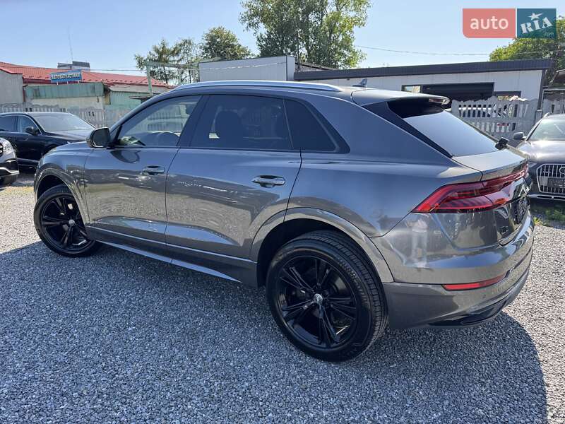Внедорожник / Кроссовер Audi Q8 2018 в Тернополе
