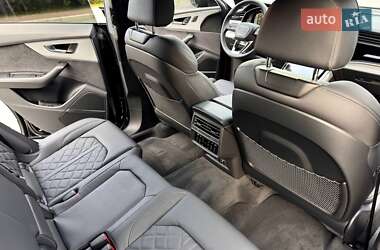 Внедорожник / Кроссовер Audi Q8 2025 в 