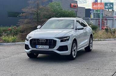 Внедорожник / Кроссовер Audi Q8 2023 в 