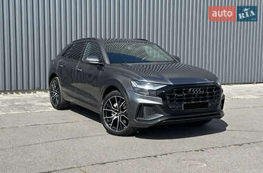 Внедорожник / Кроссовер Audi Q8 2020 в Харькове