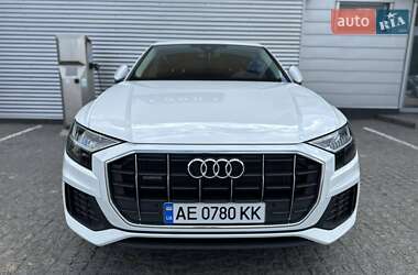 Внедорожник / Кроссовер Audi Q8 2023 в 