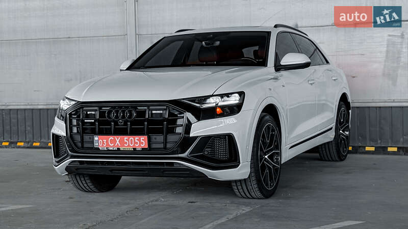Внедорожник / Кроссовер Audi Q8 2019 в Ровно