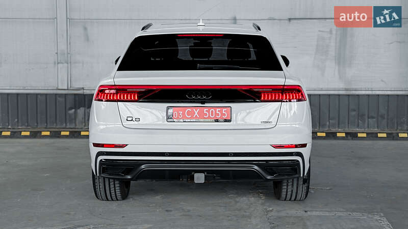 Внедорожник / Кроссовер Audi Q8 2019 в Ровно