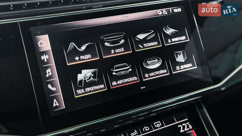 Внедорожник / Кроссовер Audi Q8 2019 в Ровно
