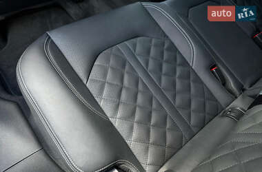 Внедорожник / Кроссовер Audi Q8 2025 в 