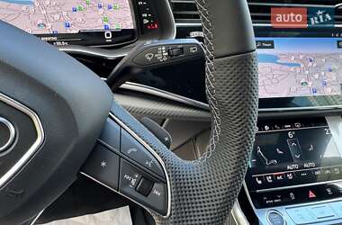 Внедорожник / Кроссовер Audi Q8 2024 в 