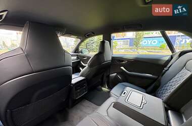 Внедорожник / Кроссовер Audi Q8 2024 в 