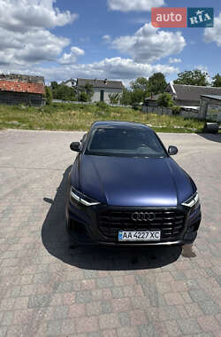 Внедорожник / Кроссовер Audi Q8 2019 в 