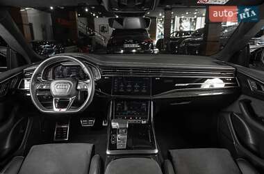 Внедорожник / Кроссовер Audi Q8 2023 в 