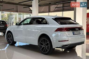 Внедорожник / Кроссовер Audi Q8 2019 в 
