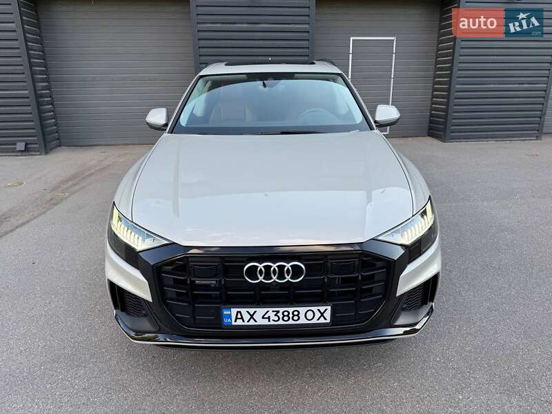 Внедорожник / Кроссовер Audi Q8 2022 в Харькове