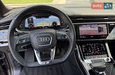 Внедорожник / Кроссовер Audi Q8 2018 в 