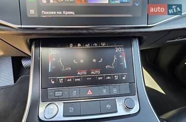 Внедорожник / Кроссовер Audi Q8 2019 в 
