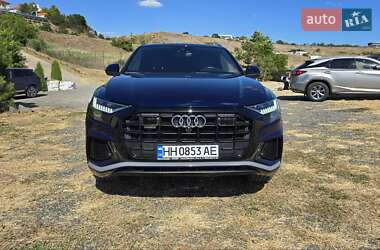 Внедорожник / Кроссовер Audi Q8 2019 в 