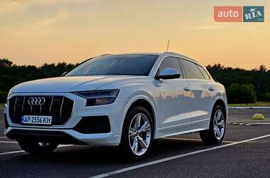 Внедорожник / Кроссовер Audi Q8 2023 в 